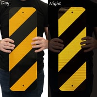 Yellow striped delineator